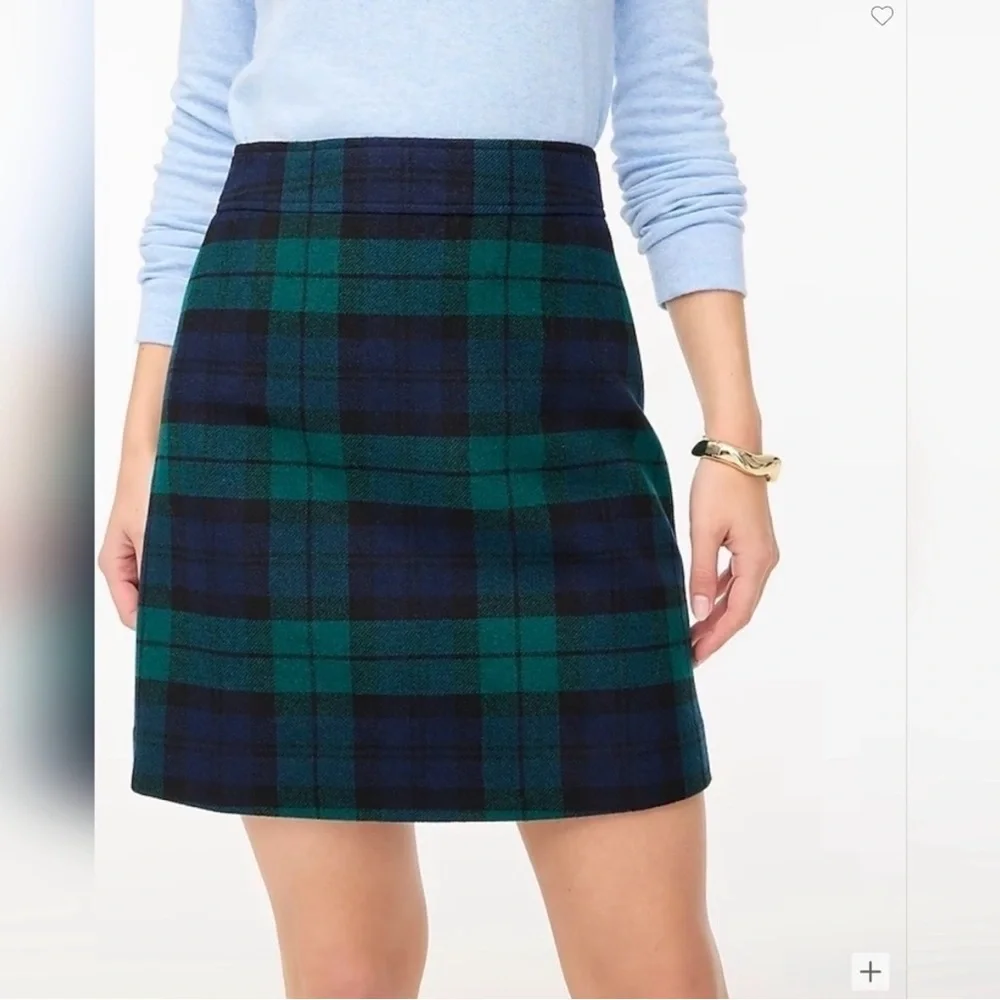 NWOT J. Crew Tartan Mini Skirt in Green and Navy - Picture 1 of 2